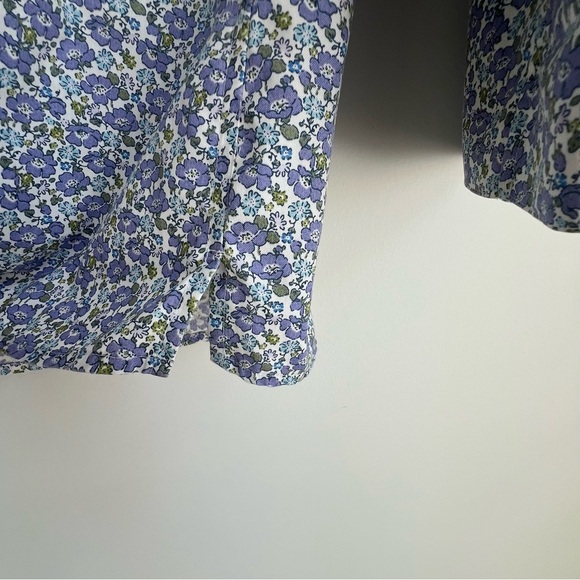 LANDS END SPLIT NECK NO IRON PINPOINT OXFORD BLOUSE  LILAC FLORAL Button Up 16 - Picture 6 of 9